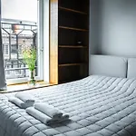 8Era Business Executive Rotermanni Apartments